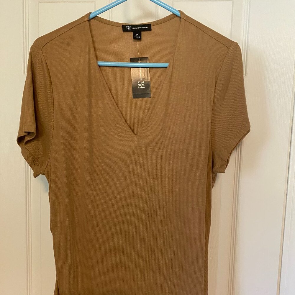 INC Woman's 2XL Tan V-neck Ribbed Knit Top NWT